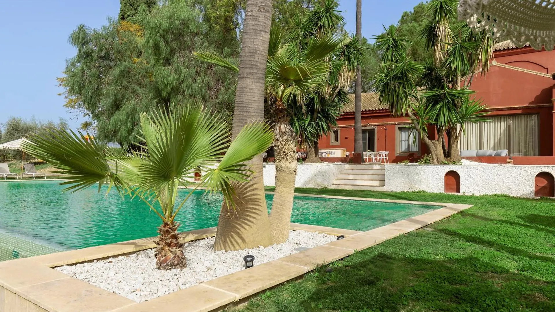 Finca La Familia Naranja Coin Bed & Breakfast