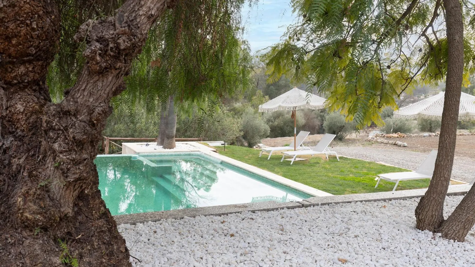 Finca La Familia Naranja Coin Bed & Breakfast